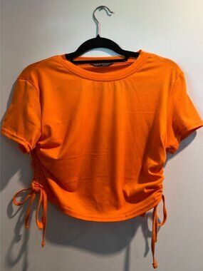 SHEIN Orange Ruched Side Crop Tee